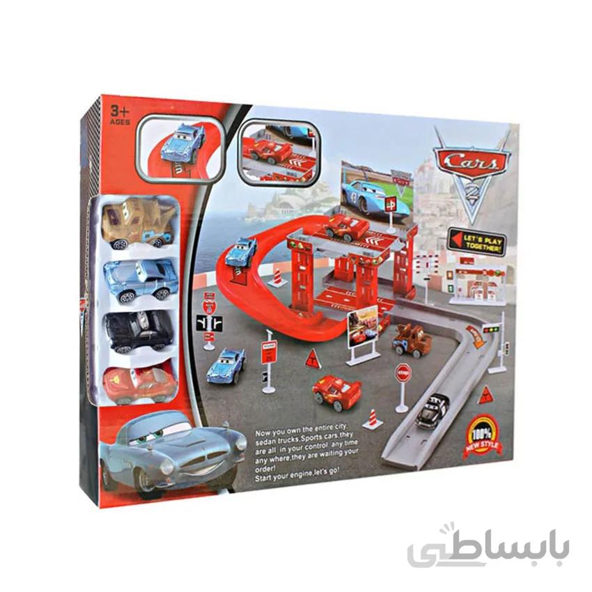 اسباب بازی پارکینگ مک کویین با ماشین فلزی