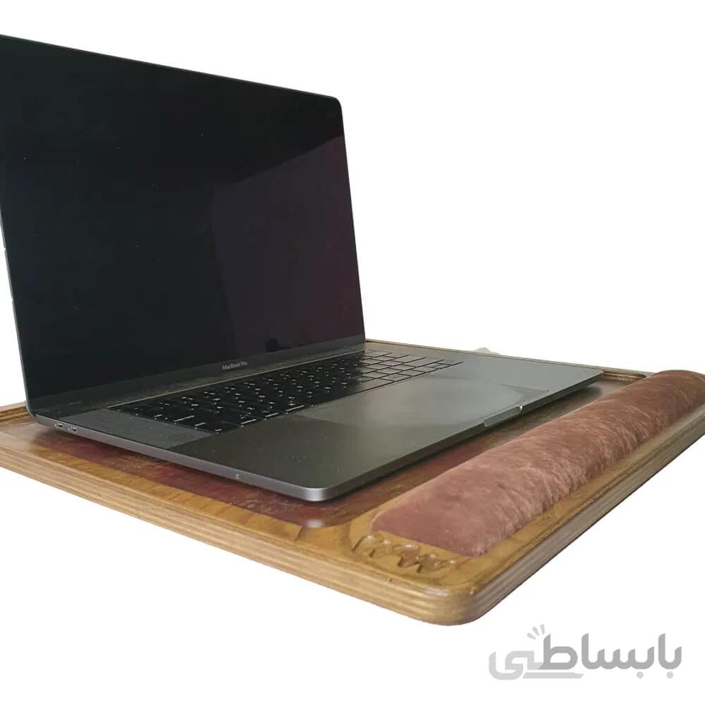 نگهدارنده لپ تاپ به همراه استراحتگاه مچ دست