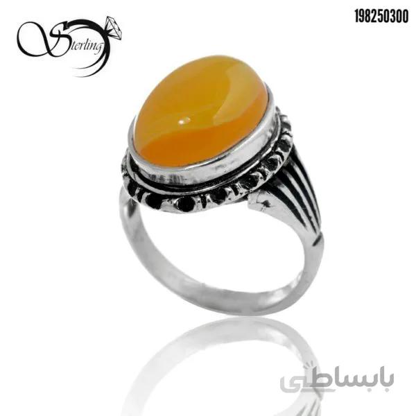 انگشتر نقره مردانه با نگین عقیق زرد ( شرف الشمس) کد:۲۵۷۳