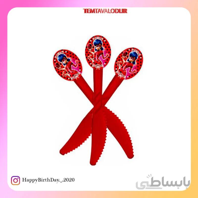 تم دختر کفشدوزکی کارد
