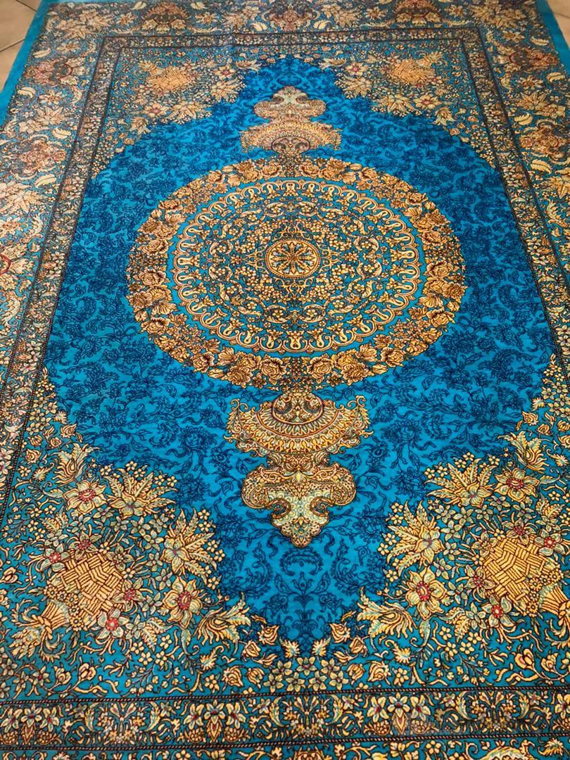 قالیچه دستباف تمام ابریشم قم ورساچی