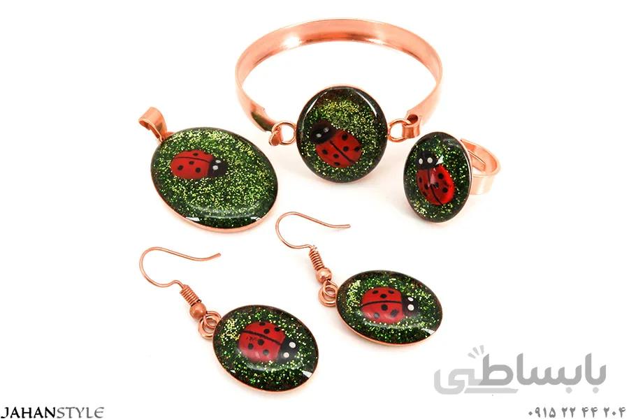 ست کامل مسی بچه‌گانه طرح کفشدوزک