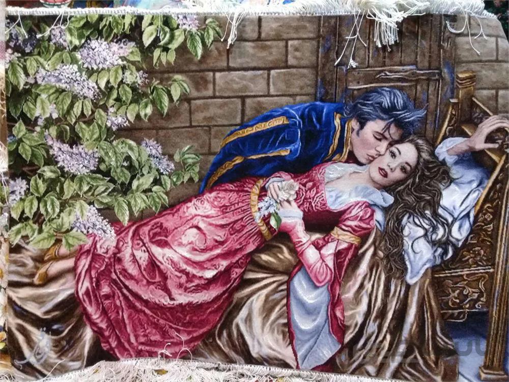 تابلو فرش نفیس ایرانی- دست بافت-طرح زندگی- بوسه ا Iranian Pictorial Carpet- Handmade-Life Design- Kiss