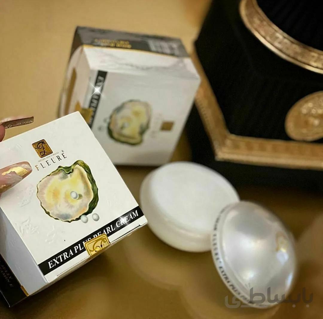 کرم پف کننده صورت و گونه گذار مروارید Pearl
