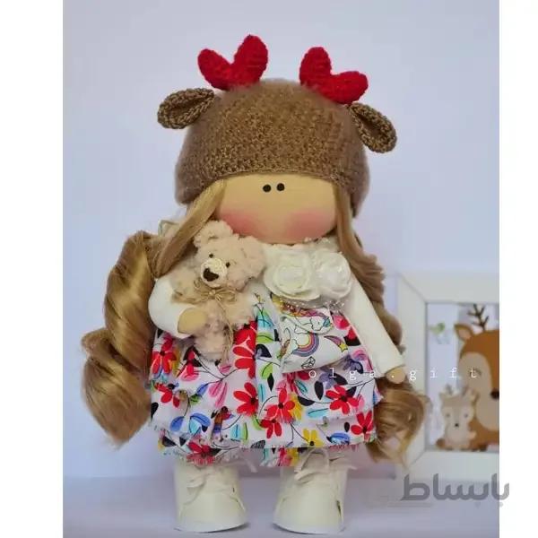 عروسک روسی کلاه قلبی کد: A25