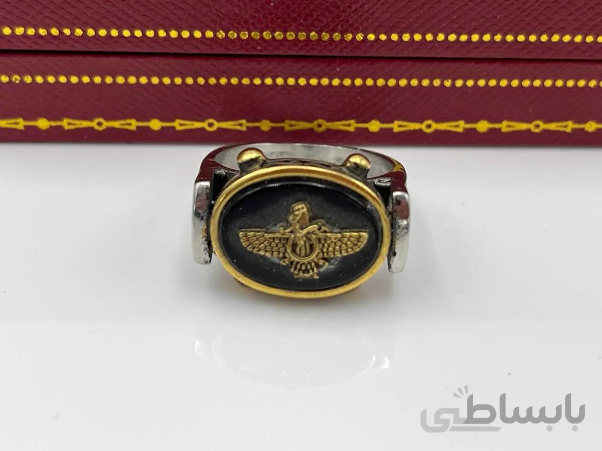 انگشتر طرح فروهر نقره ای