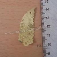 برگ پولکی کنگره ای