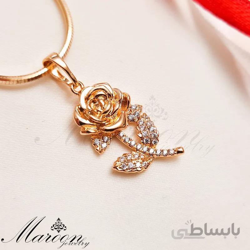 گردنبند گل رز مارون CN208