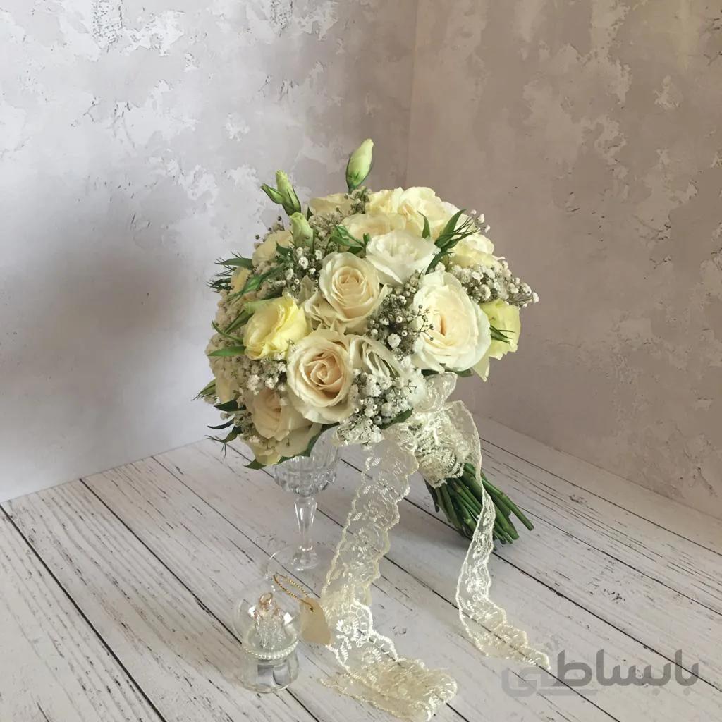 دسته گل عروس رز و لیسین