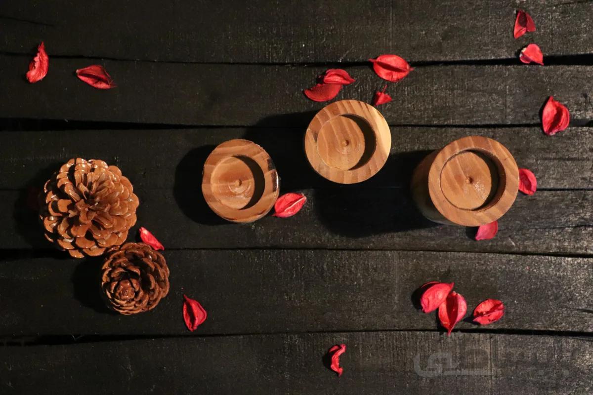 جا شمعی چوبی