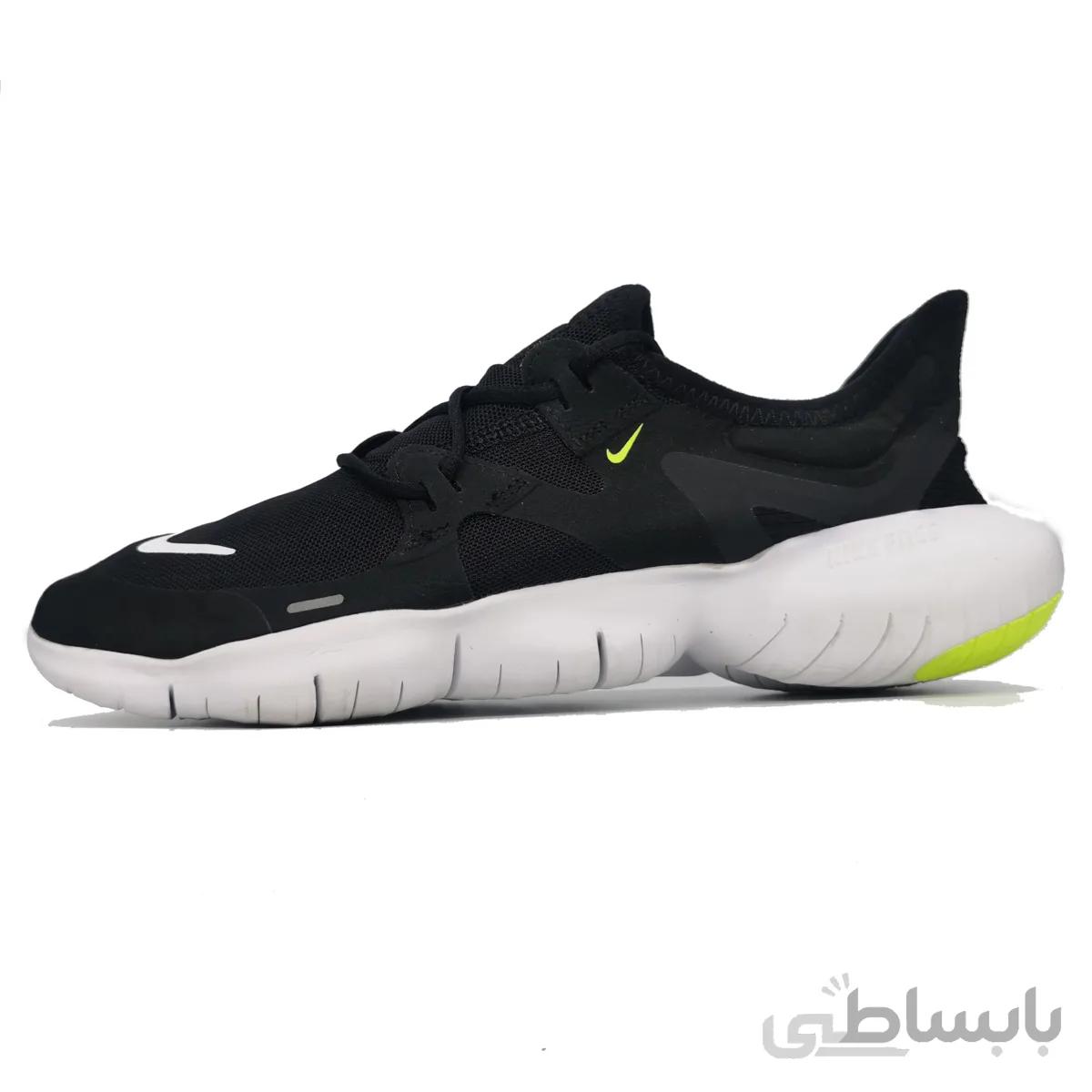NIKE FREE