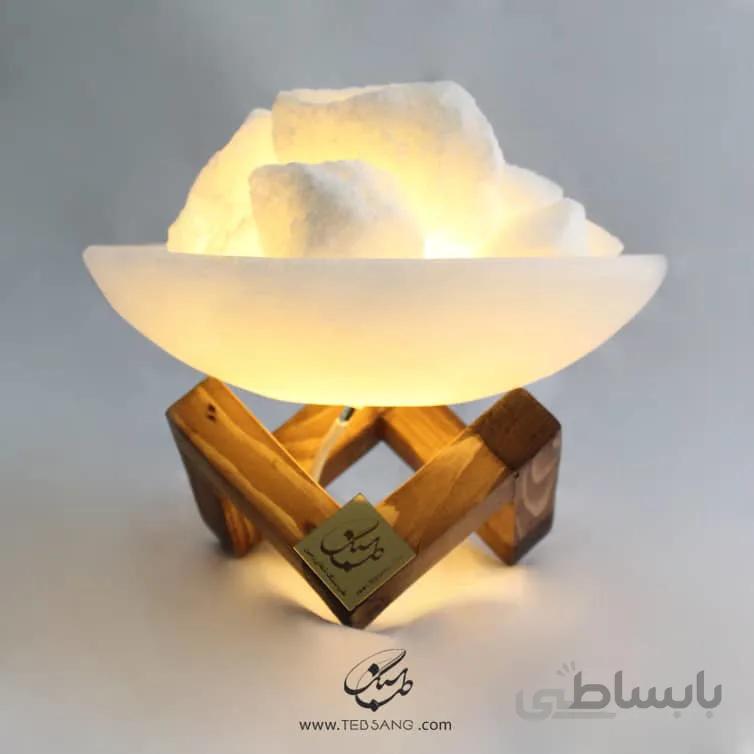 آباژور سنگ نمک طرح کاسه گرد پایه چوبی