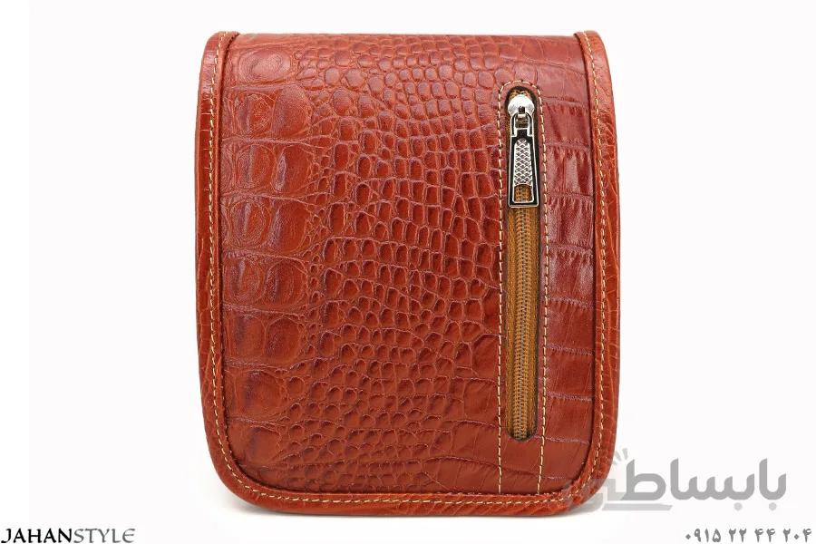 کیف دوشی چرم طبیعی کروکودیلی عسلی