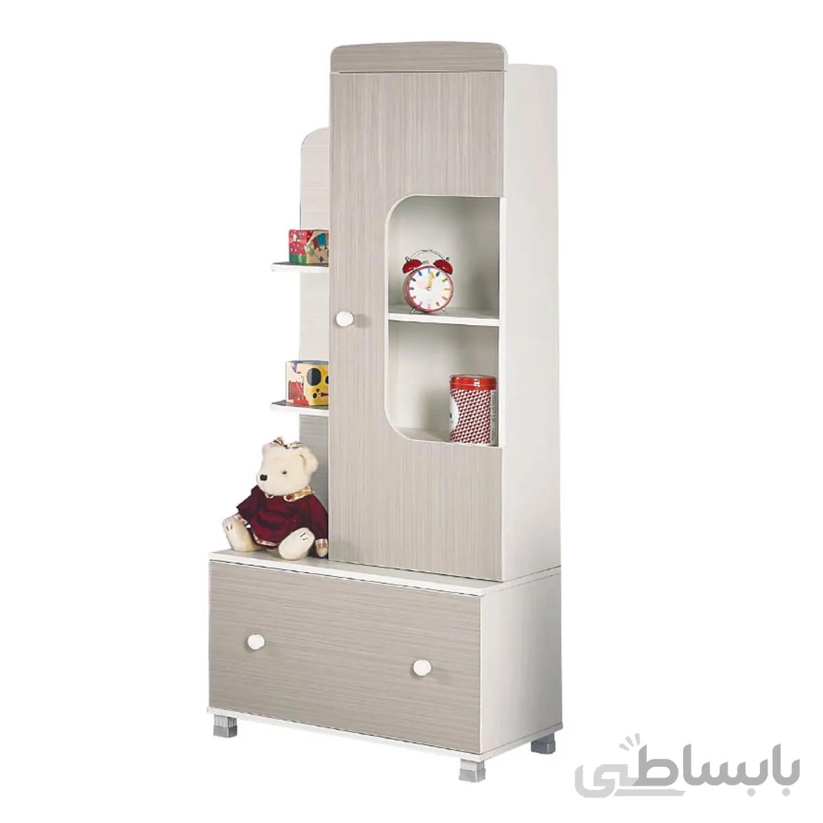 ویترین کتابخانه ساینا