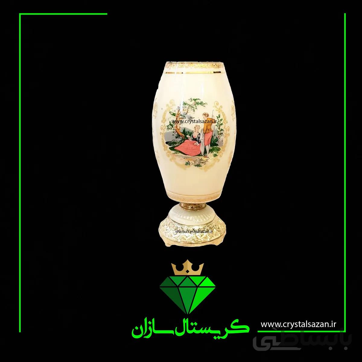 گلدان بلند مدل رومنس کریستال سازان شیری رنگ کد G1212
