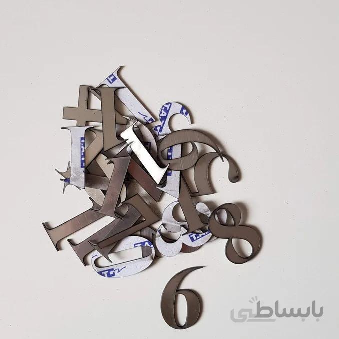 اعداد ساعت لاتین سایز متوسط (نقره ای)