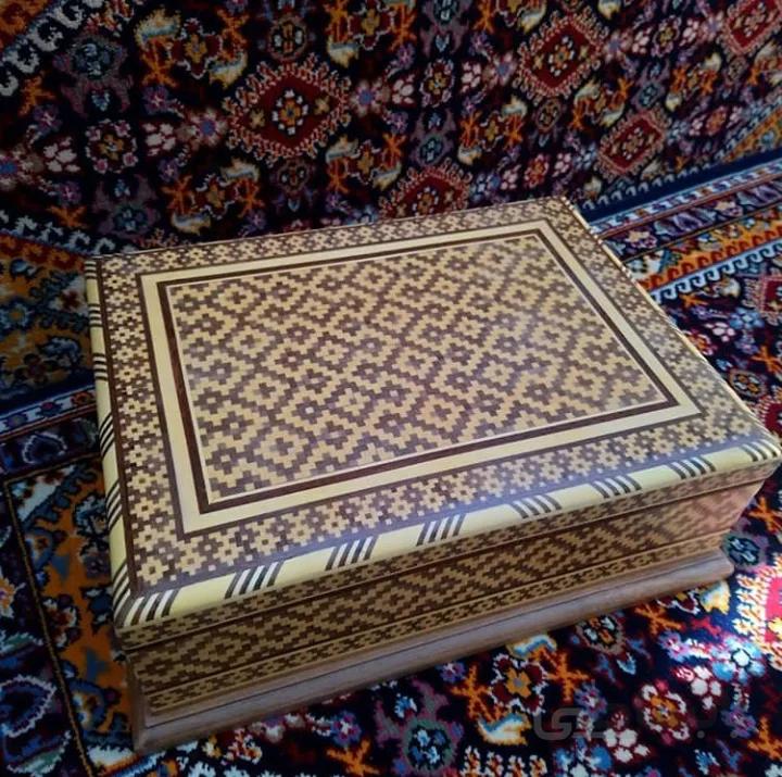 جعبه پذیرایی جُوَک کاری و معرق کاری کد ۱۰۲۰۷۲