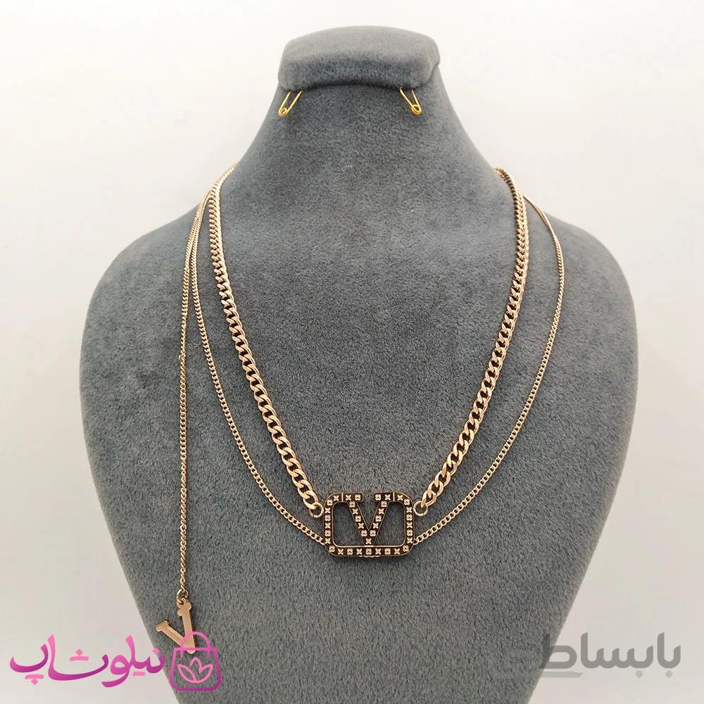 گردنبند زنانه چند ردیفه استیل رز گلد حرف V کد 2561