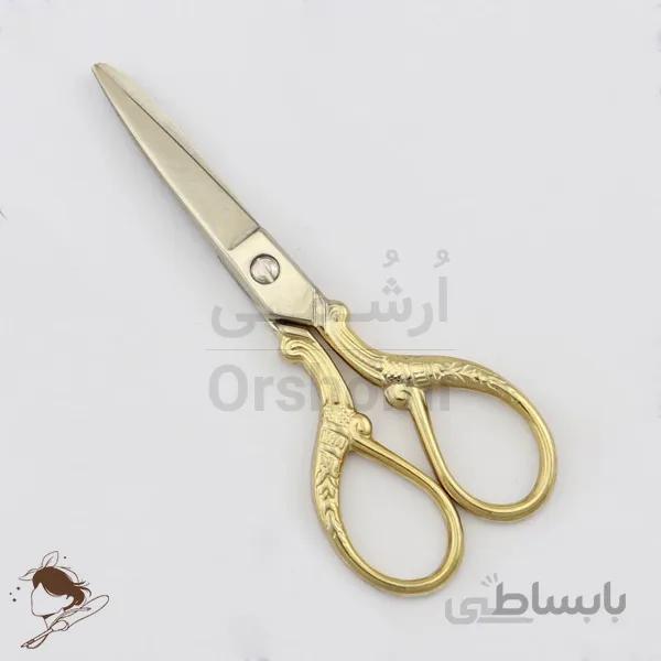 قیچی نیدل پانچ و گلدوزی تیغه بلند مدل فانتزی طلایی