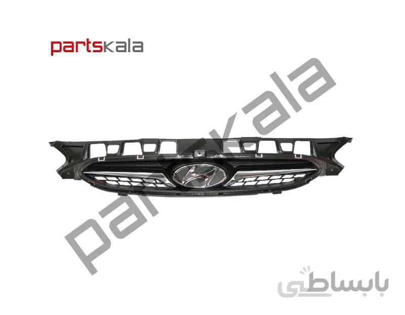 جلو پنجره اصلی هیوندای اکسنت