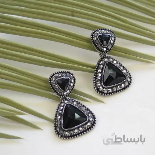 گوشواره سیاه قلم