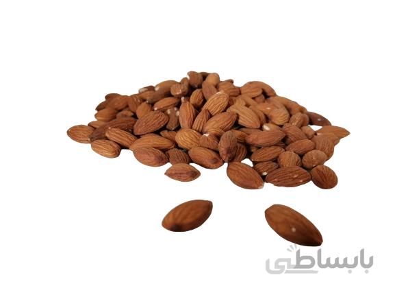 مغز بادام درختی خام