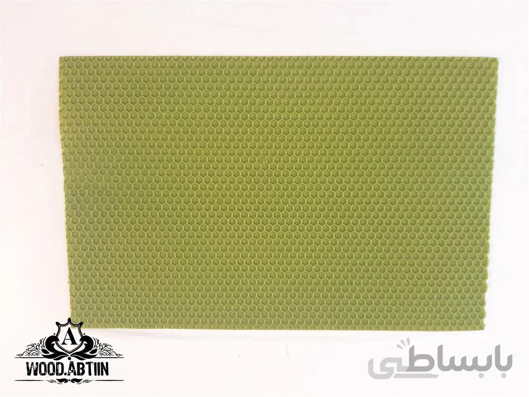 موم عسلی سبز کم رنگ