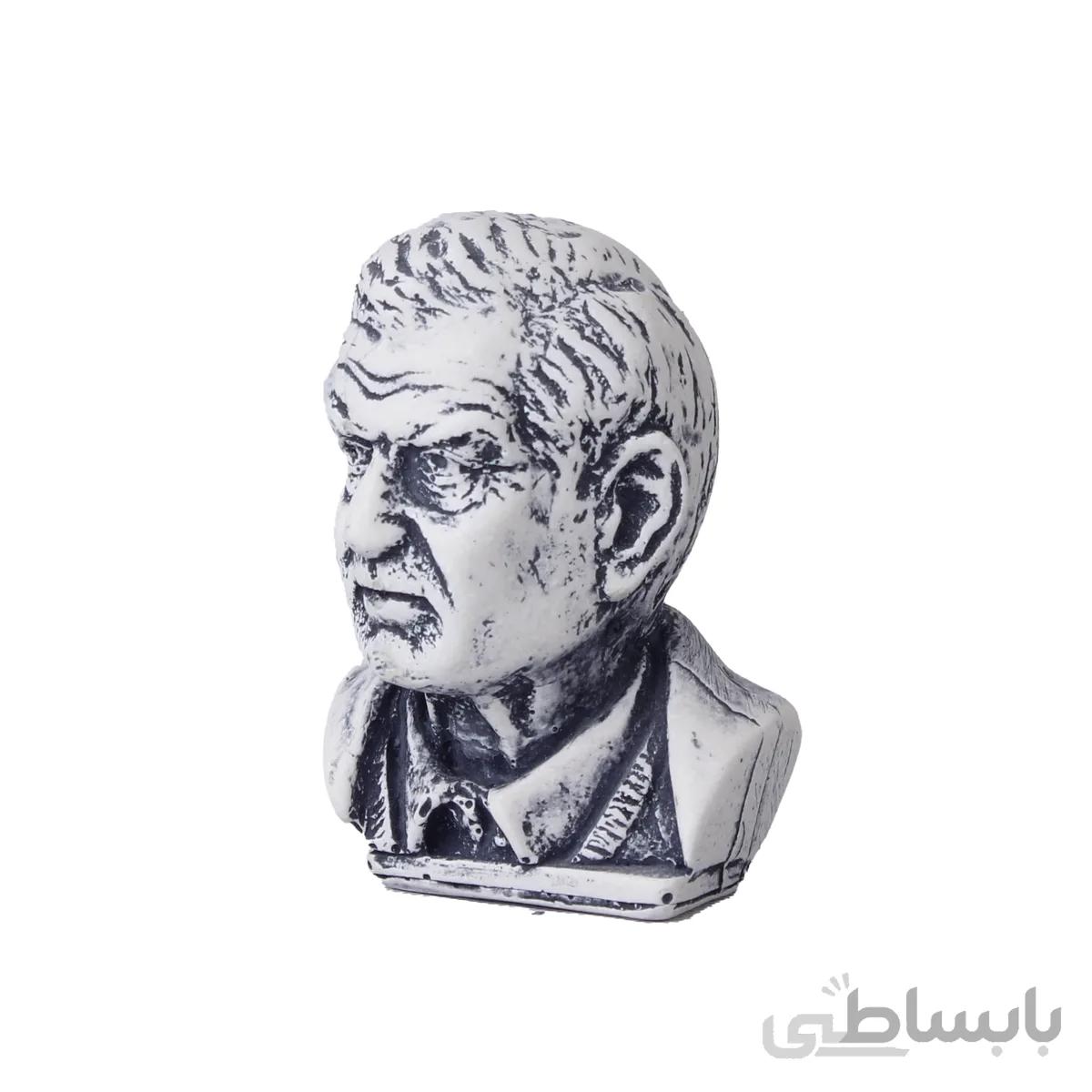 مجسمه سردیس شهریار