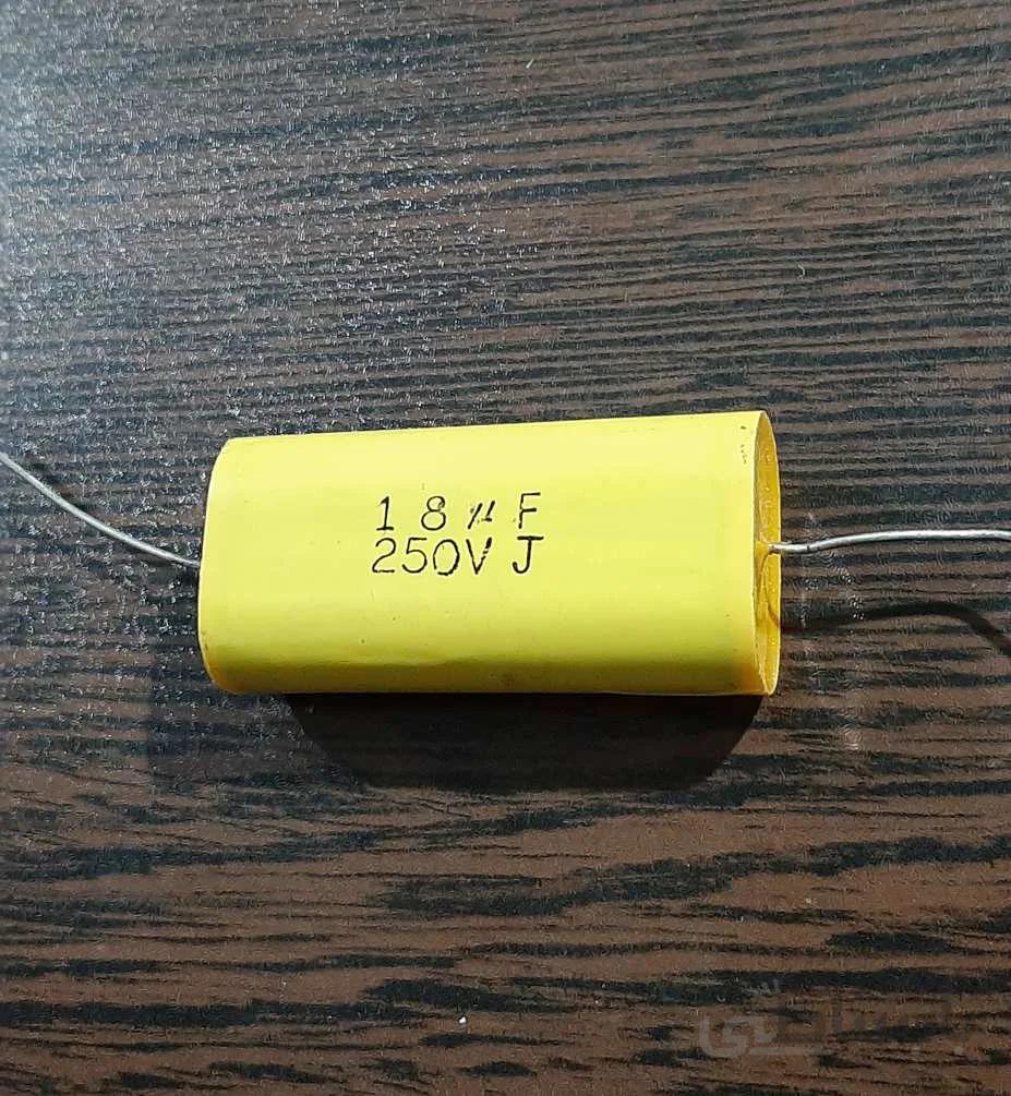 خازن اکسیال، ۱۸ میکروفاراد، ۲۵۰ ولت (۱۸uf 250v)