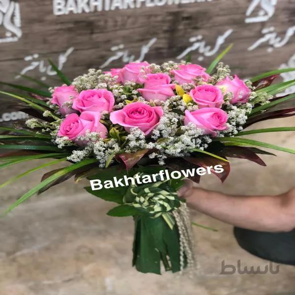 دسته گل رز هلندی