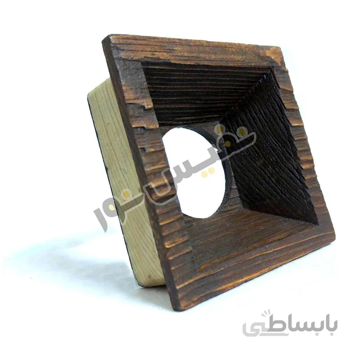 قاب هالوژن چوبی هرمی تیپ 2 کد 1212
