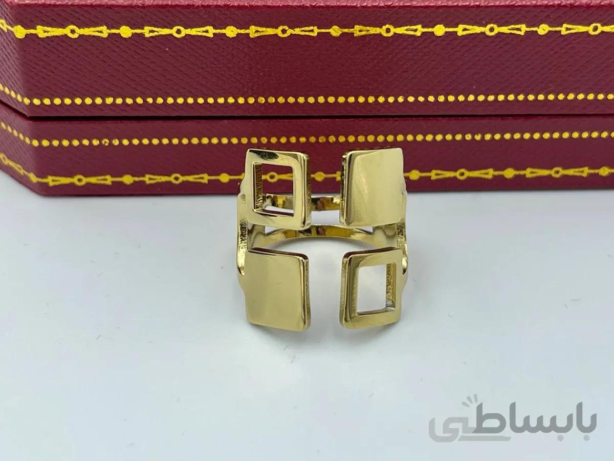 انگشتر مربعی طلایی