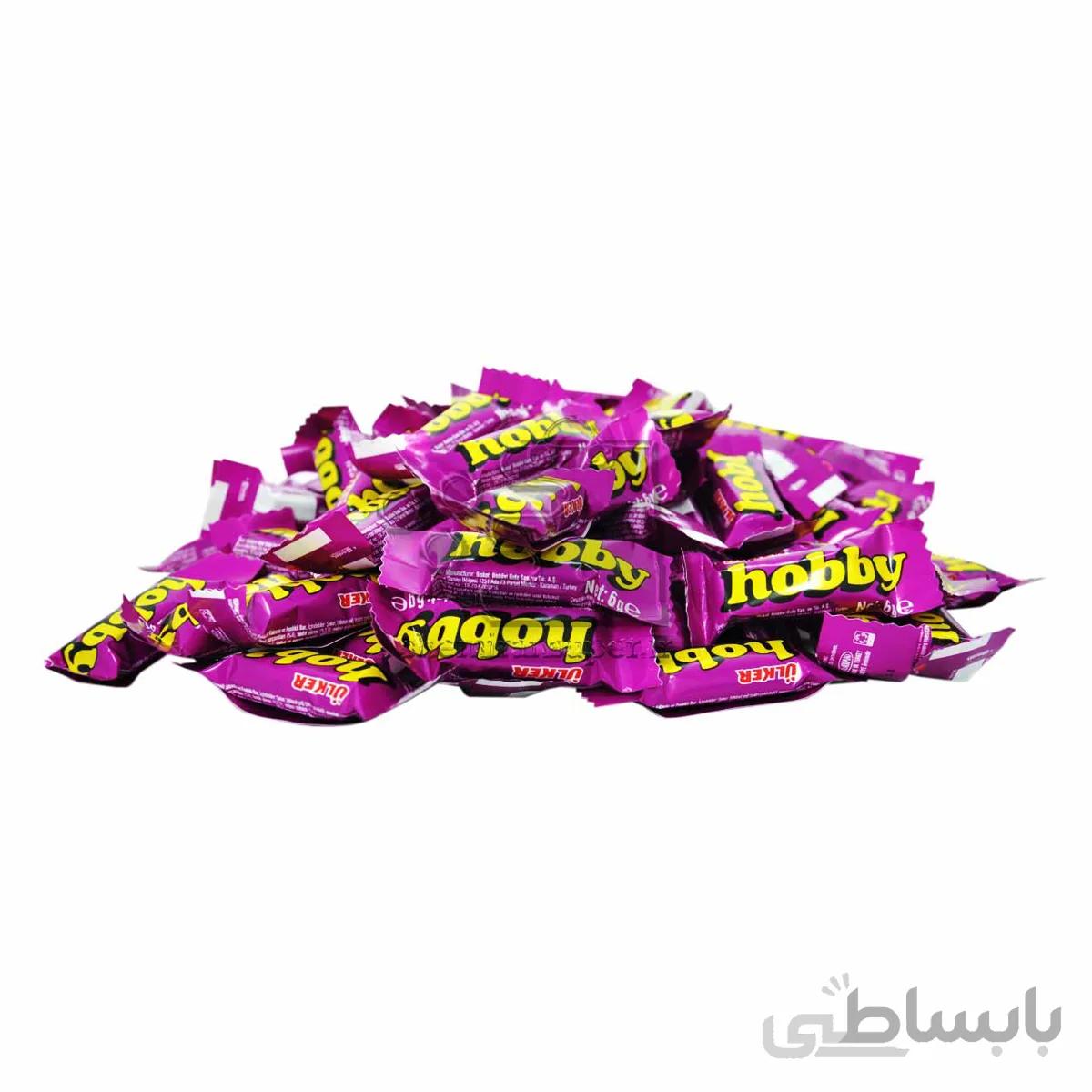 شکلات با تکه های فندق ۶۰۰ گرم مینی هوبی – hobby