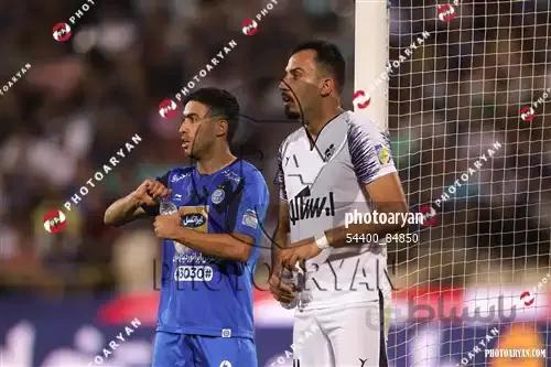 استقلال 0 -پیکان 0 (97/05/05) کد 63483