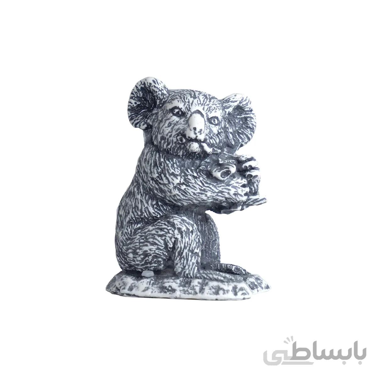 مجسمه کوالا بامبو به دست