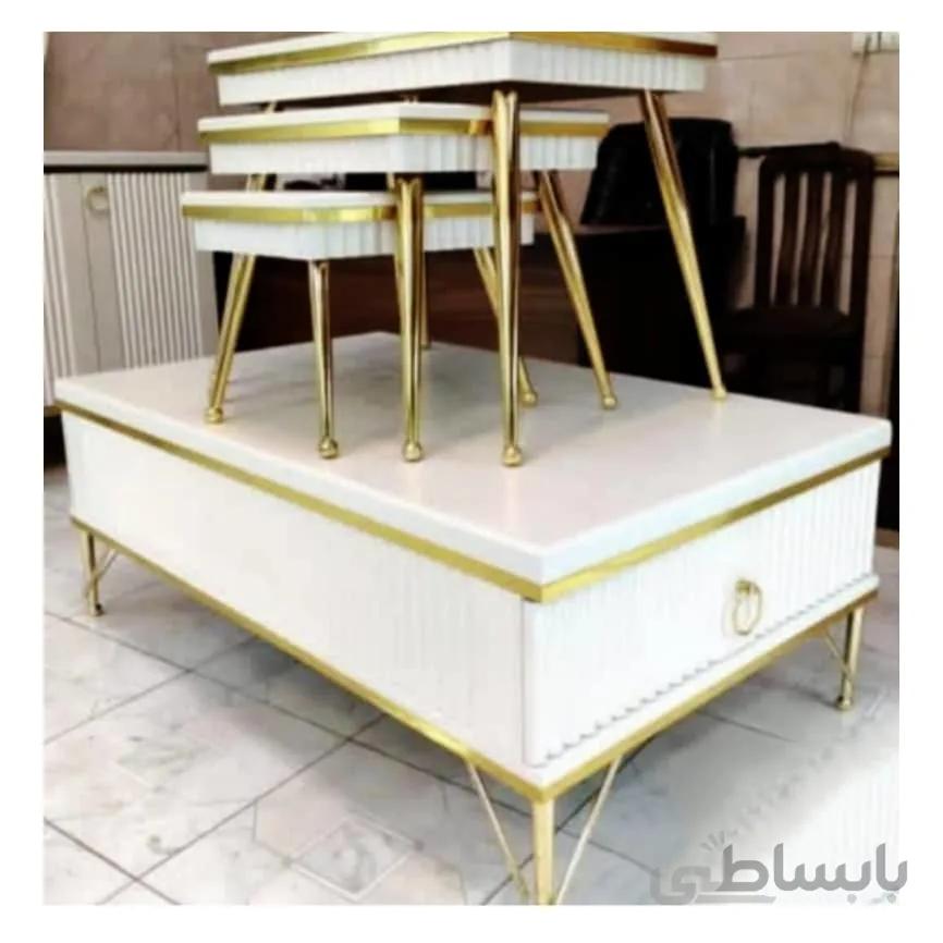 میزجلومبلی‌عسلی‌مدل‌خطی