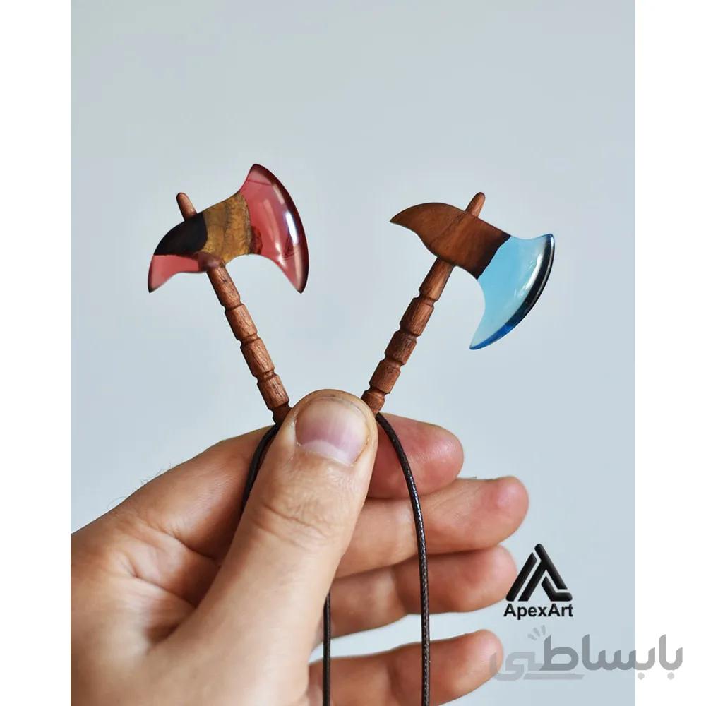 گردنبند چوبی طرح تبر