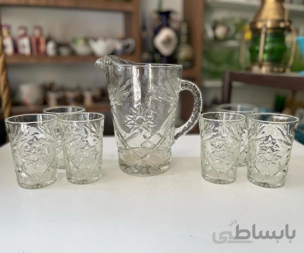 پارچ و لیوان ستاره آمریکایی اصل قدیمی کاملا سالم و نو ارتفاع پارچ ‌۲۰ لیوان ۱۱ سانت