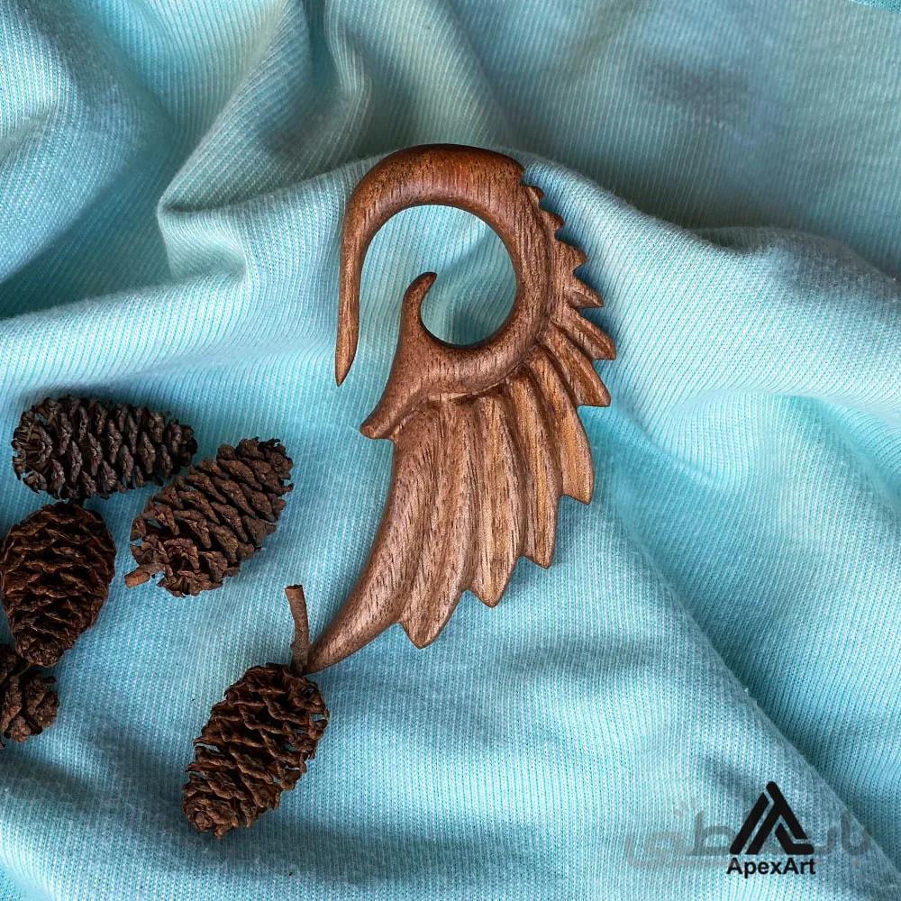 گردنبند چوبی طرح بال پرنده