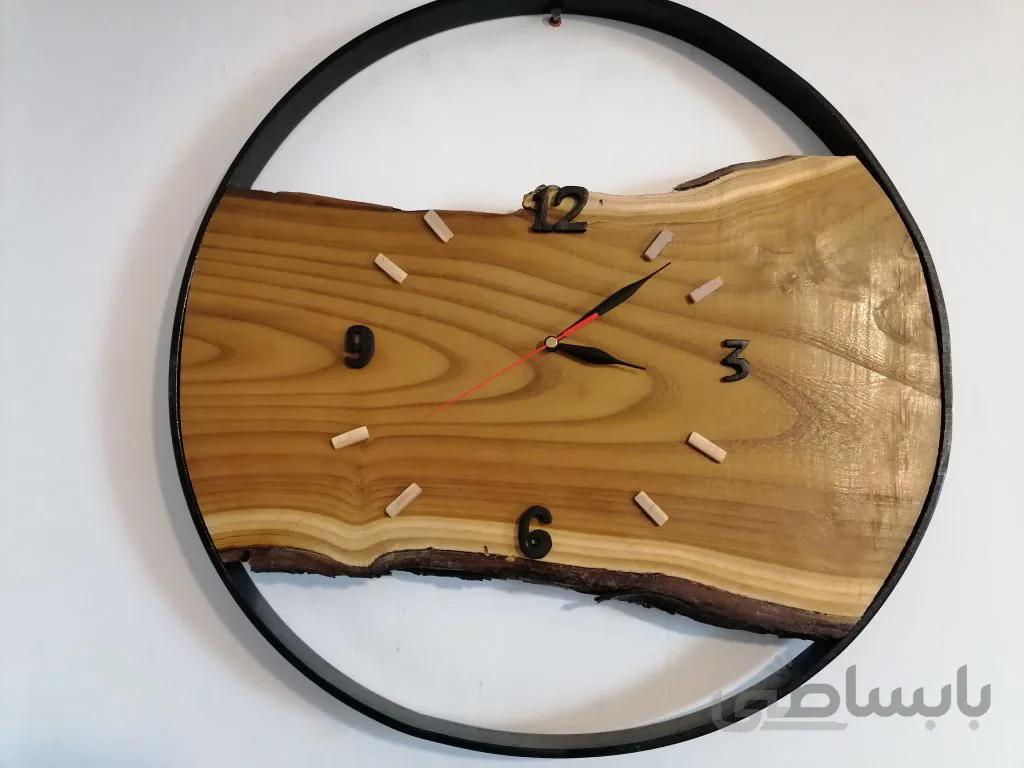 ساعت چوبی (دیواری)