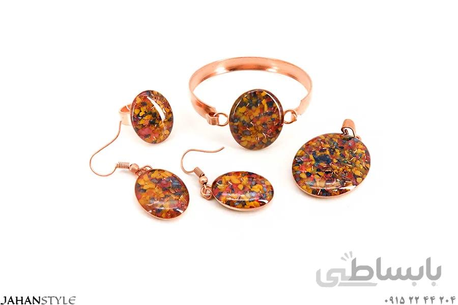 نیم ست مسی بچهگانه طرح سنگ رنگی