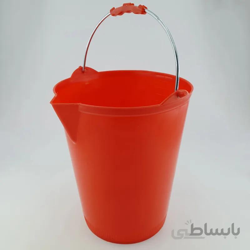 سطل مدرج بزرگ