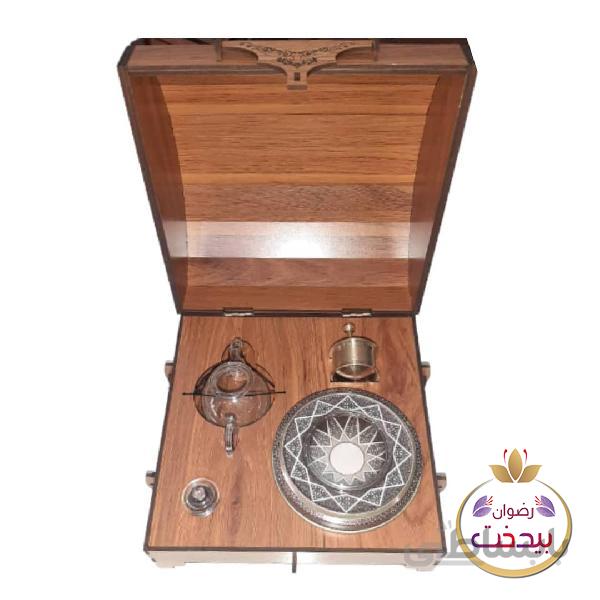 جعبه زعفران مدل صندوقچه رضوان با قوری و هاون و ظرف خاتم