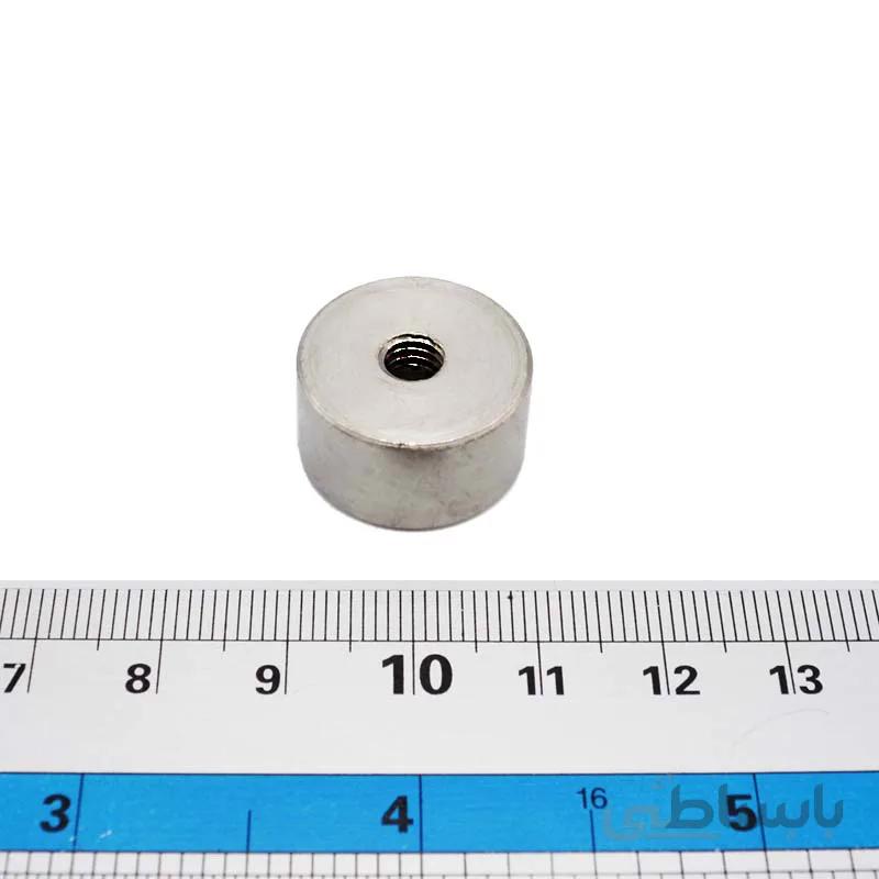آهنربا فریم دار پیچ خور قطر 20 میلیمتر گرید 42