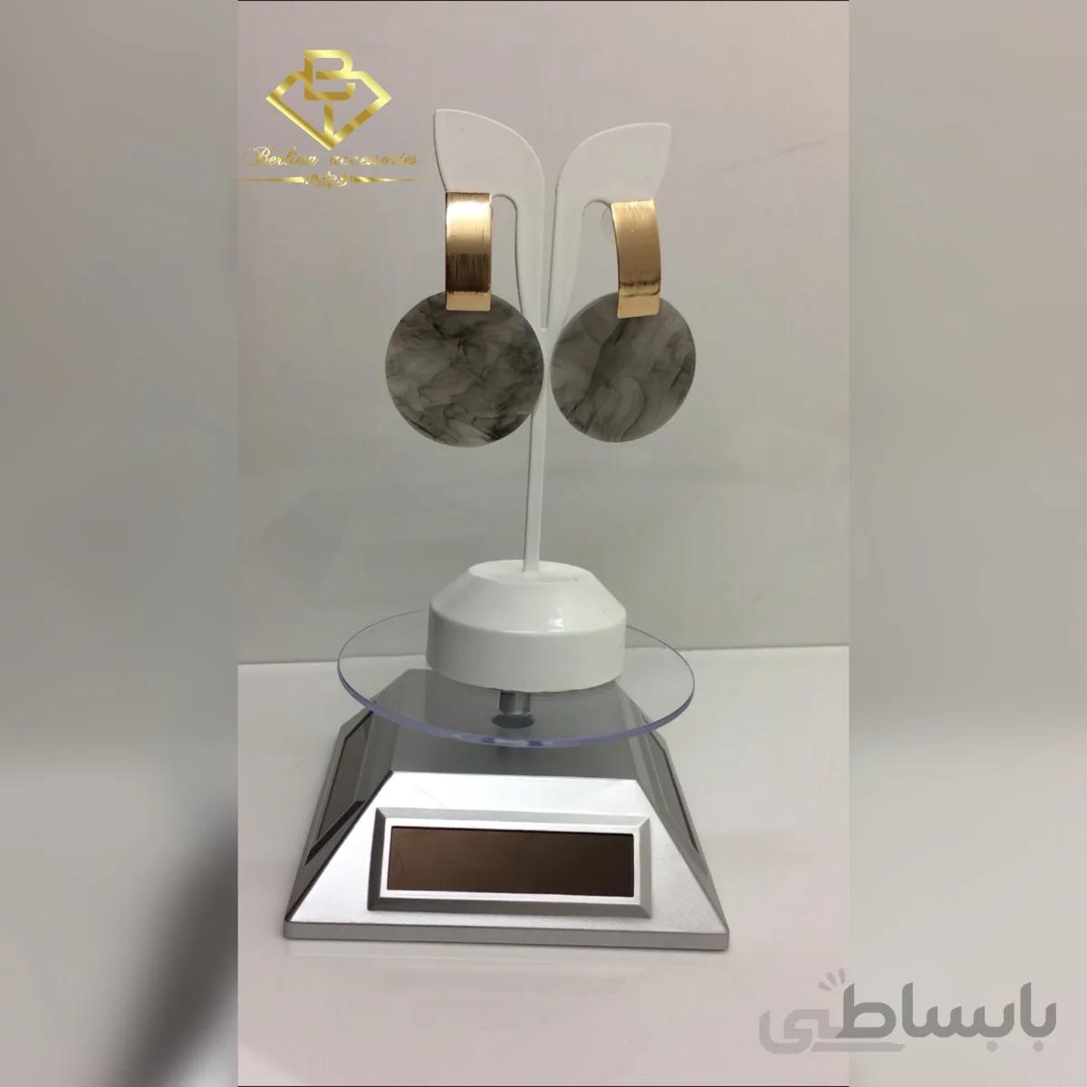 گوشواره رادیوم