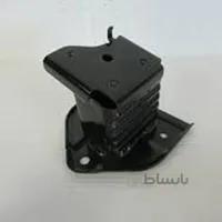 تکيه گاه ريل سپر عقب راست اصلی میتسوبیشی ( Genuine parts ) - اوتلندر