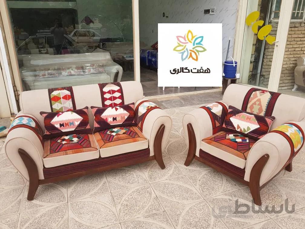 مبل راحتی سنتی با طرح گلیم چهل تکه ۷ نفره کد ۱۰۱۷۹۵