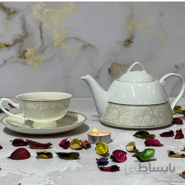 قوری شکس مدل هرمی کد 2500 حاشیه کرم