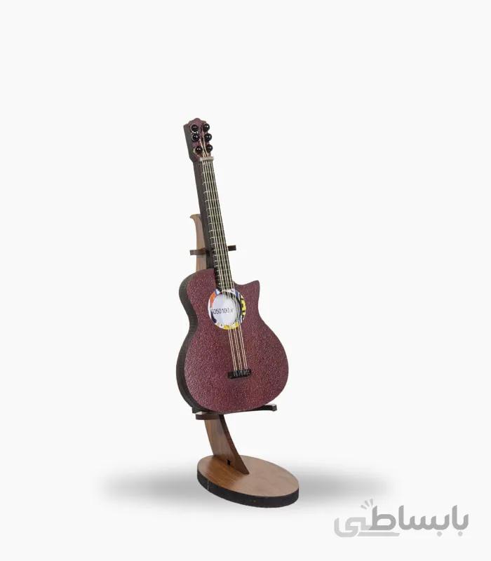 ماکت پایه دار گیتار کلاسیک