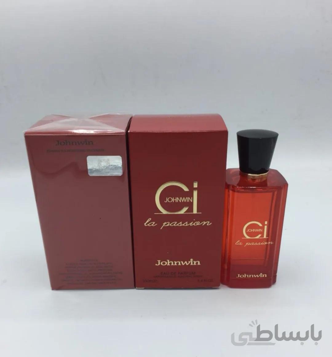 عطر ادکلن زنانه جورجیو آرمانی سی پشن جانوین (Johnwin Giorgio Armani Si Passione) حجم ۱۰۰ میل